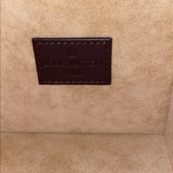 🎀LOUIS VUITTON WATCH BOX🎀 - Picture 7 of 11
